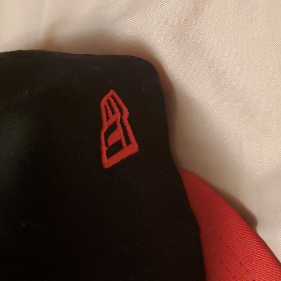 Hat - Picture 3 of 4